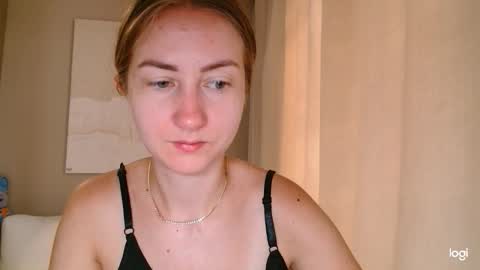 Snapshot of taliiyafiredream chatting on September 2025 05:29:01 AM Kira online show from September 2025 05:29:01 AM