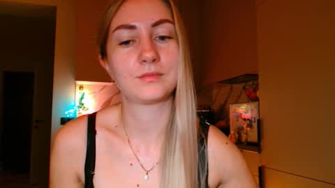 Snapshot of taliiyafiredream chatting on February 2026 07:01:01 AM Kira online show from February 2026 07:01:01 AM