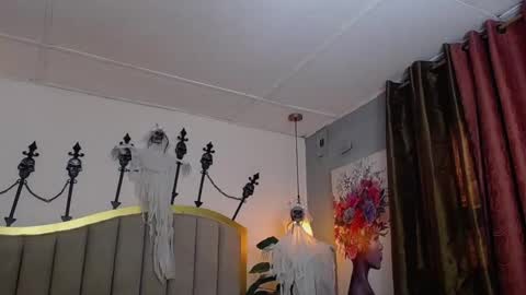 Snapshot of taly_foster chatting on October 2025 02:18:01 PM Taly online show from October 2025 02:18:01 PM