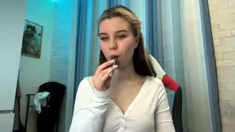 Kelly online show from May 2026 05:10:02 PM