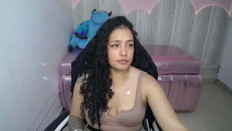 Tamara online show from November 2025 02:33:01 AM