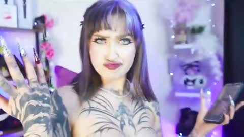 Cami 3 online show from March 2025 02:09:02 AM