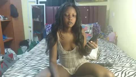 Snapshot of tamela_1 chatting on May 2026 03:23:02 AM tamela online show from May 2026 03:23:02 AM