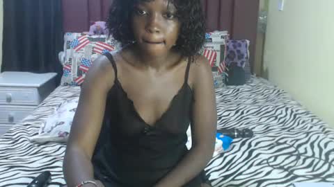 Snapshot of tamela_1 chatting on July 2026 03:32:01 AM tamela online show from July 2026 03:32:01 AM