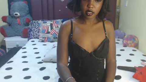 Snapshot of tamela_1 chatting on July 2026 05:32:02 AM tamela online show from July 2026 05:32:02 AM