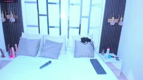 Tamhy online show from January 2025 02:49:01 AM