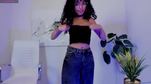 Snapshot of tamia_25 chatting on April 2026 02:48:02 PM TAMI online show from April 2026 02:48:02 PM