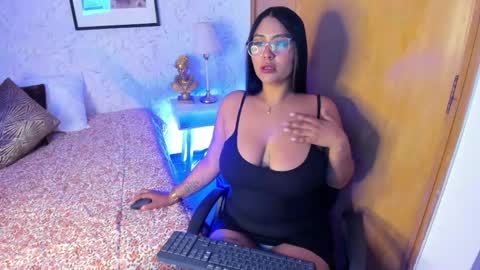 Tammara  online show from May 2026 11:51:02 AM