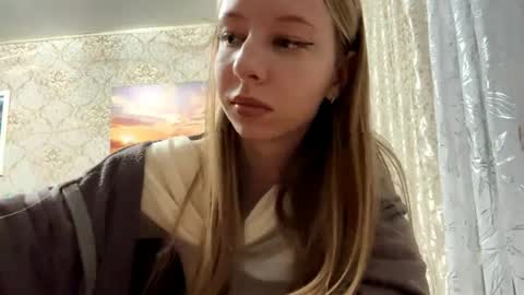 Snapshot of tammiglembocki chatting on April 2026 04:45:01 PM Jenny online show from April 2026 04:45:01 PM