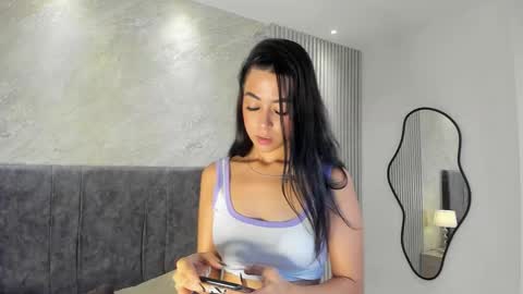tammy_greyyx online show from November 2025 02:33:01 AM