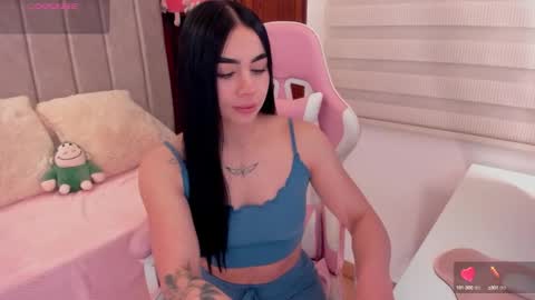 Tammy online show from October 2025 08:19:02 PM