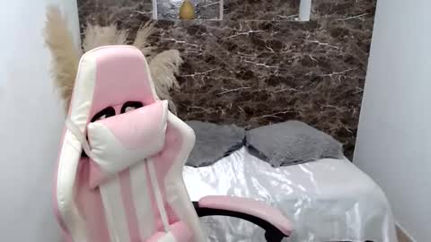 tammycooperr online show from January 2025 09:08:01 AM