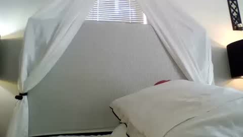 Snapshot of tammygold chatting on April 2026 08:17:01 PM Tammygold online show from April 2026 08:17:01 PM