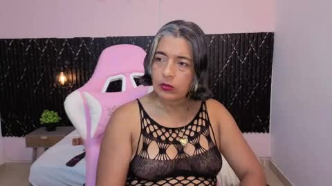 Snapshot of tammylynn45 chatting on April 2026 06:23:01 PM Tammy Lynn online show from April 2026 06:23:01 PM