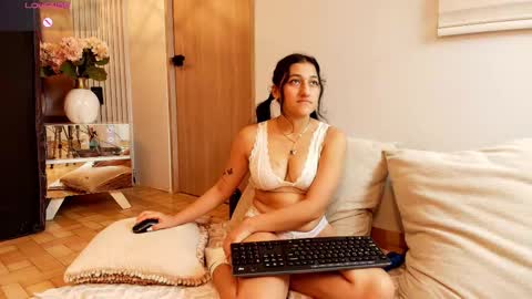 Snapshot of tammys4 chatting on November 2025 02:45:02 AM tammys4 online show from November 2025 02:45:02 AM