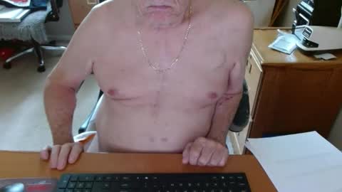 Snapshot of tampaman345 chatting on May 2026 02:45:01 PM tampaman345 online show from May 2026 02:45:01 PM