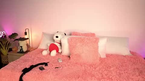 Tamy online show from November 2025 02:04:02 AM