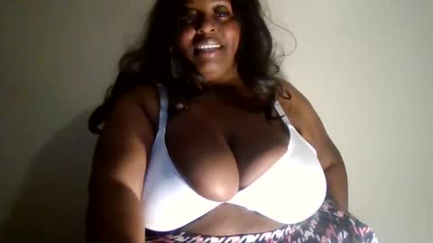 Snapshot of tamyajay chatting on December 2024 03:32:02 PM Tamya Jay online show from December 2024 03:32:02 PM