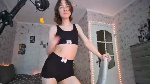 Milena Kuprianova online show from June 2026 08:31:01 AM