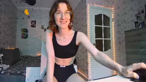 Milena Kuprianova online show from June 2026 09:10:01 AM