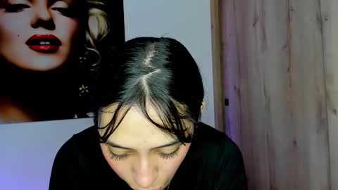 tania06 online show from September 2025 01:27:02 PM