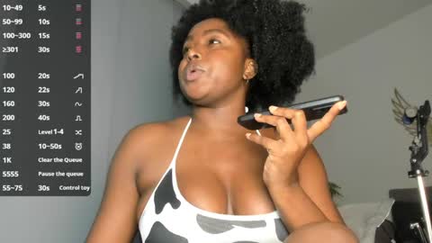 Snapshot of tanishaaevans chatting on May 2026 02:08:02 AM Tanisha online show from May 2026 02:08:02 AM