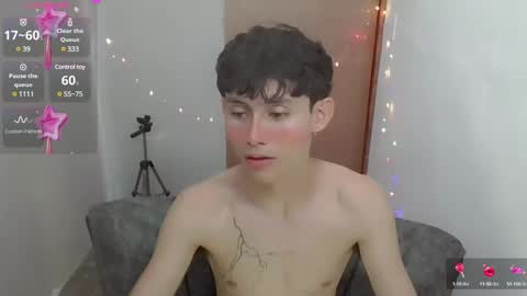 Snapshot of tanjiro_cute chatting on December 2024 03:55:02 AM Andres online show from December 2024 03:55:02 AM