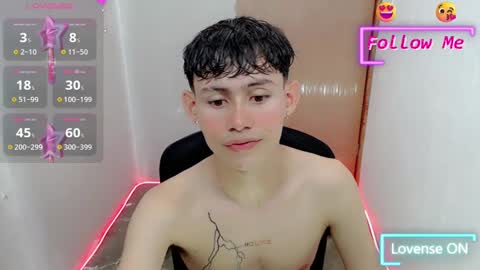 Snapshot of tanjiro_cute chatting on January 2025 03:34:01 AM Andres online show from January 2025 03:34:01 AM