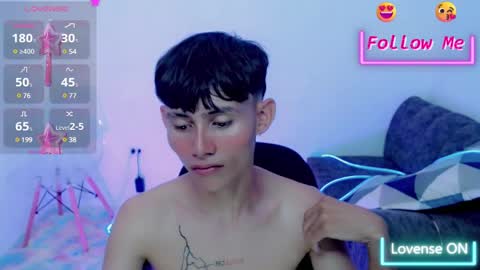 Snapshot of tanjiro_cute chatting on January 2025 08:23:02 AM Andres online show from January 2025 08:23:02 AM