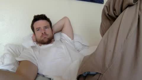 Dr. Love online show from December 2025 07:54:02 PM