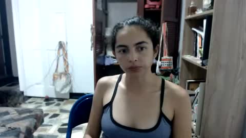 Snapshot of tantricroots chatting on June 2026 12:02:04 AM Angeline Follow online show from June 2026 12:02:04 AM