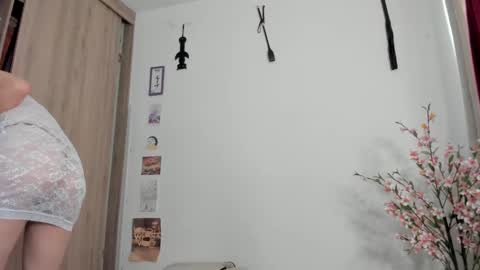 Snapshot of tanya_worldbondage chatting on December 2024 08:07:01 PM tanya online show from December 2024 08:07:01 PM