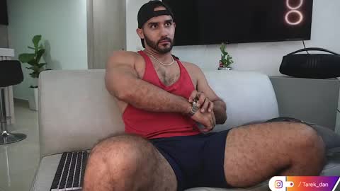 Snapshot of tarek_dan chatting on April 2026 08:09:02 PM Tarek online show from April 2026 08:09:02 PM