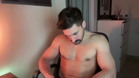 tarquit8 online show from February 2026 10:06:01 PM