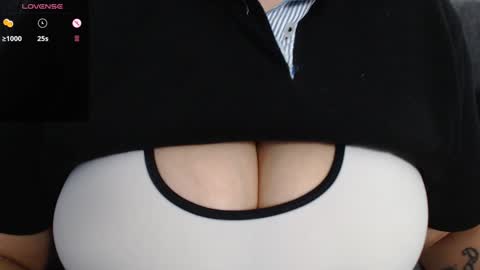 tarrant_ online show from January 2025 12:43:02 AM