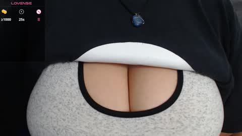 tarrant_ online show from February 2025 12:41:01 AM