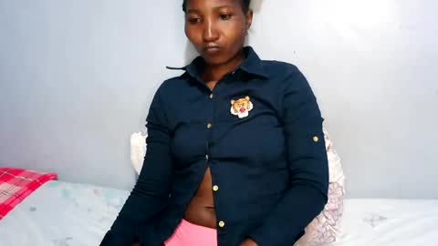 Snapshot of tashacutey chatting on June 2026 10:47:02 AM Tasha online show from June 2026 10:47:02 AM