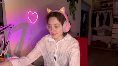 Snapshot of tashajovich chatting on February 2026 10:06:02 PM Darlin online show from February 2026 10:06:02 PM