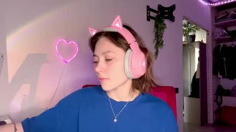 Darlin online show from May 2026 10:17:01 PM