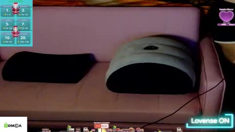 TashaKai online show from December 2025 06:02:01 PM