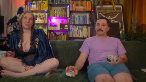 Vivian  Clark online show from October 2025 01:55:01 PM