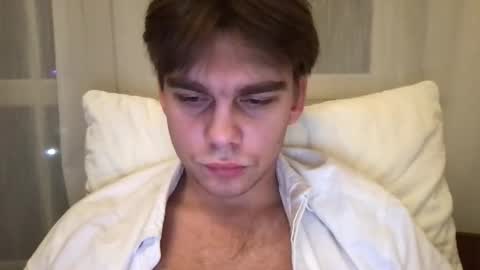 tasteithorny online show from November 2025 06:01:02 PM