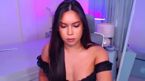 Miss Tati online show from March 2026 12:39:02 AM