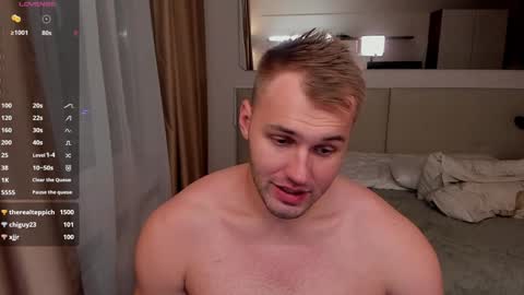 Snapshot of tasty_justin chatting on December 2024 11:13:02 PM My shows 2100500 UTC3 online show from December 2024 11:13:02 PM