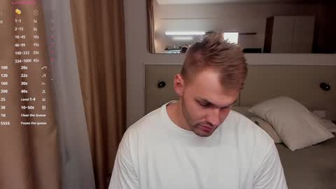 Snapshot of tasty_justin chatting on December 2024 07:00:02 PM My shows 2100500 UTC3 online show from December 2024 07:00:02 PM