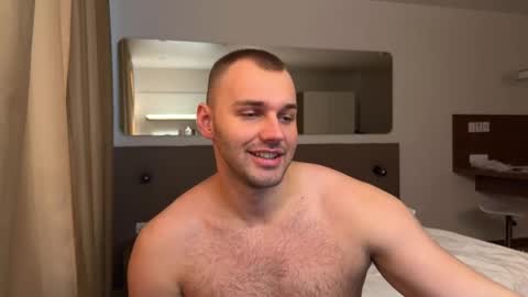 Snapshot of tasty_justin chatting on September 2025 05:45:02 AM My shows 2100500 UTC3 online show from September 2025 05:45:02 AM