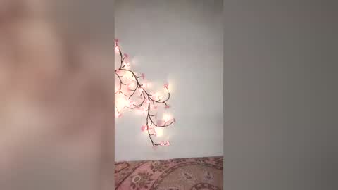 tasty_lunaa online show from July 2026 07:15:02 AM