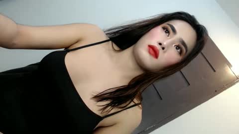 Vannesa online show from October 2025 09:59:02 AM