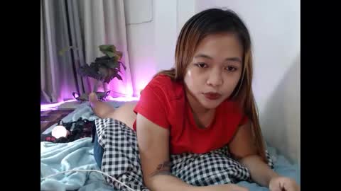 Snapshot of tastyardelinex chatting on May 2026 04:04:02 PM tastyardelinex online show from May 2026 04:04:02 PM