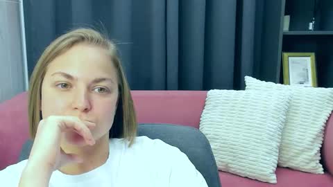 Snapshot of tataflower chatting on February 2026 09:11:01 PM Tata online show from February 2026 09:11:01 PM